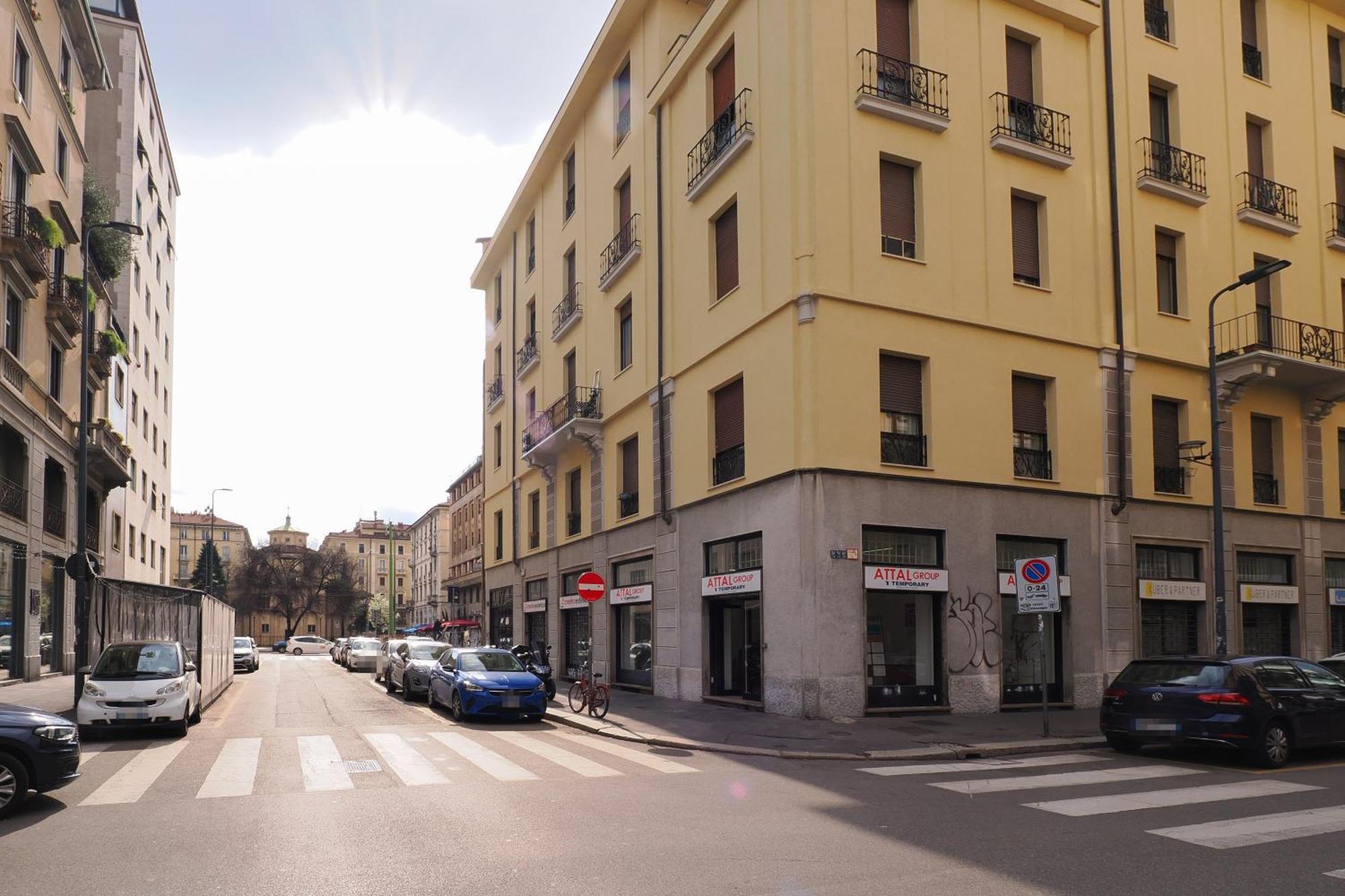 Mila Via Lecco * Milano